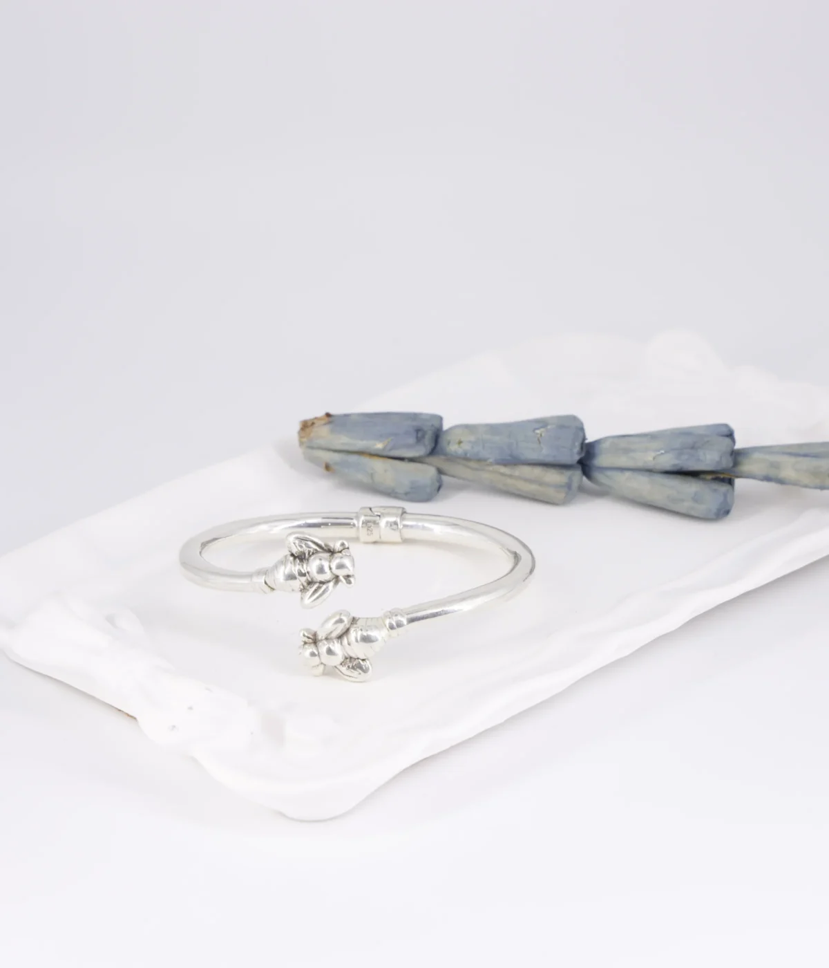 925 Sterling Silver Open Bangle featuring a Dual Bee Motif. Nature-inspired cuff bracelet symbolizing abundance and hard work. Unique boho gift for women.