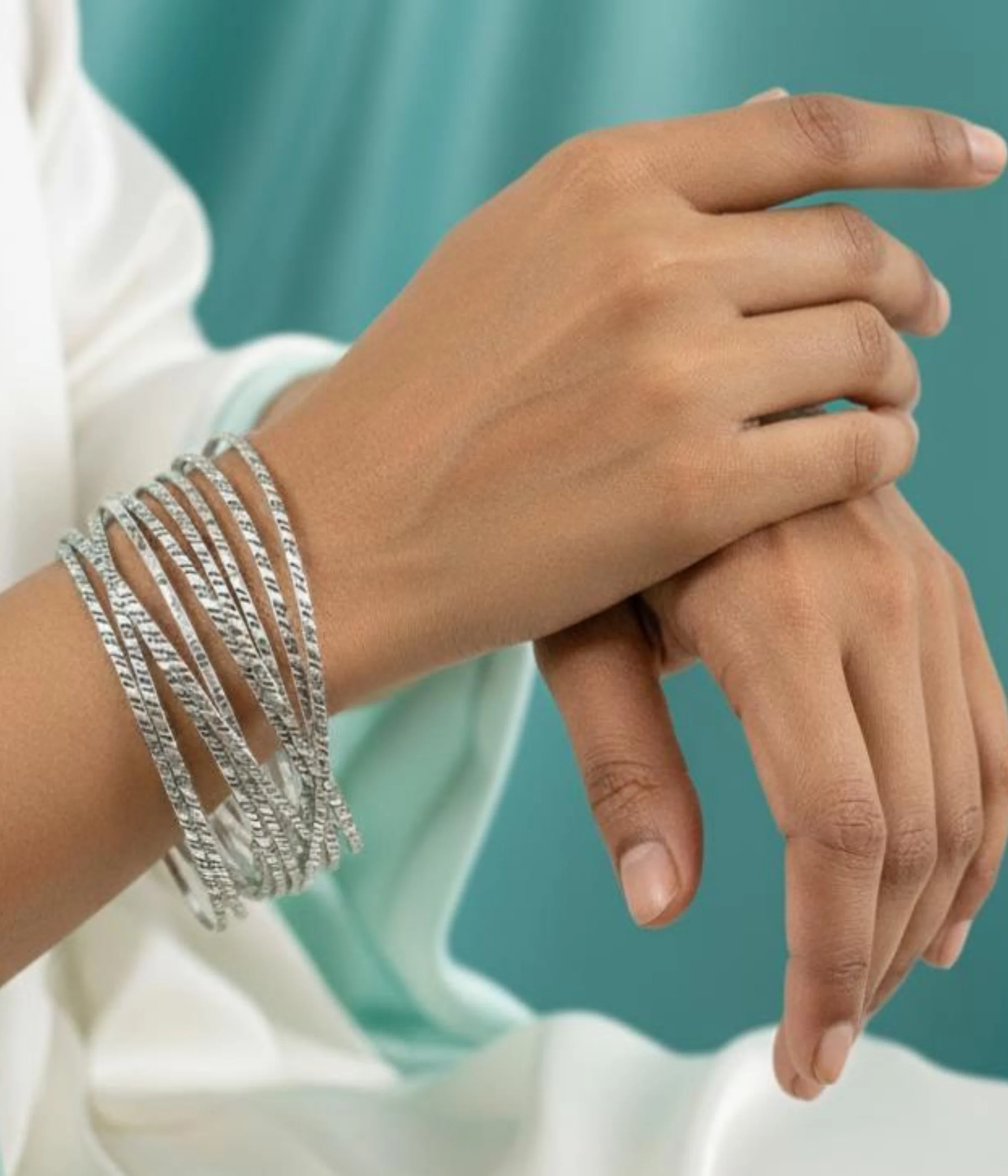 Sterling Silver Intertwined Kada. 925 Oxidized Bangle giving a 16-in-1 stacked look. Unique textured single-piece bracelet; a boho-chic gift for daily wear.