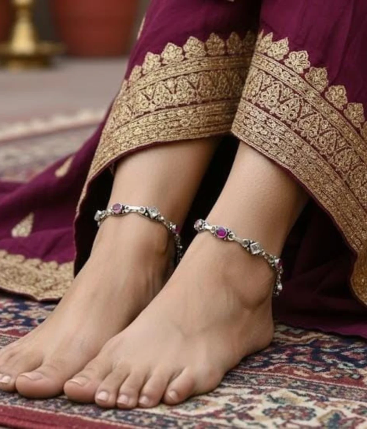 30.8g Oxidized Silver Floral Anklet with White Zirconia Stones and Antique Tribal Engravings.