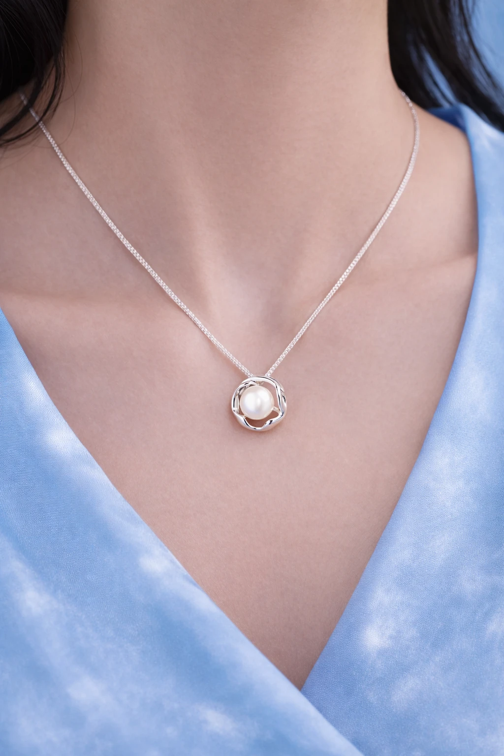 Silver Round Pearl Pendant Necklace (A-74)