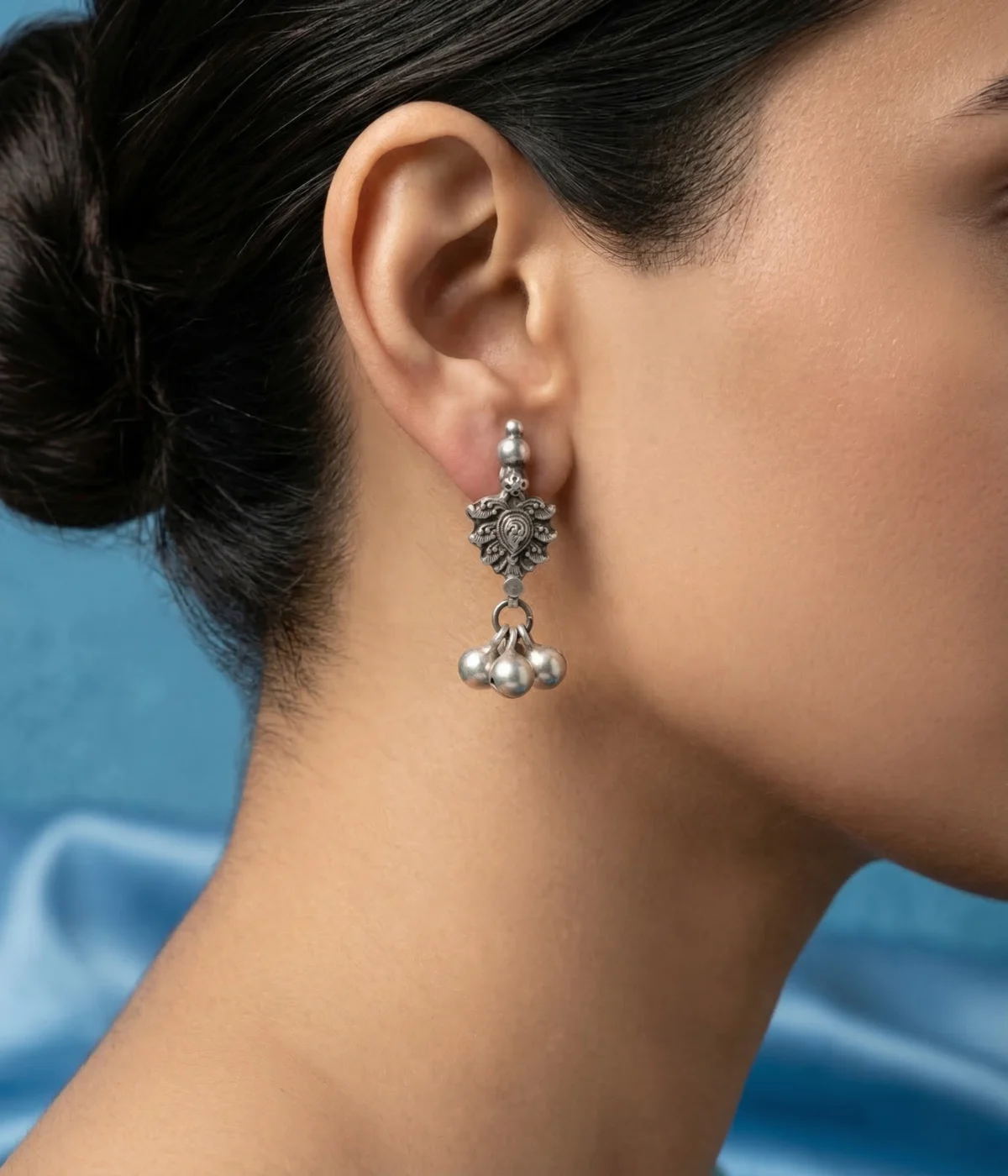 Silver Tribal Garnet Necklace and Earrings Set (A-73)