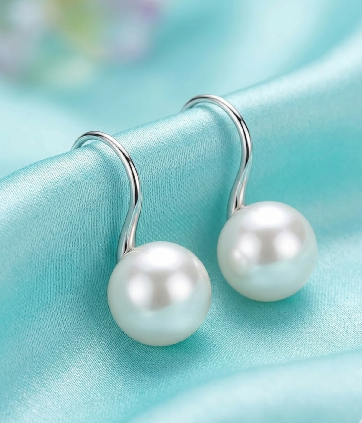 925 sterling silver pearl drop earrings with white freshwater pearl and hook design, 3 gm lightweight style.